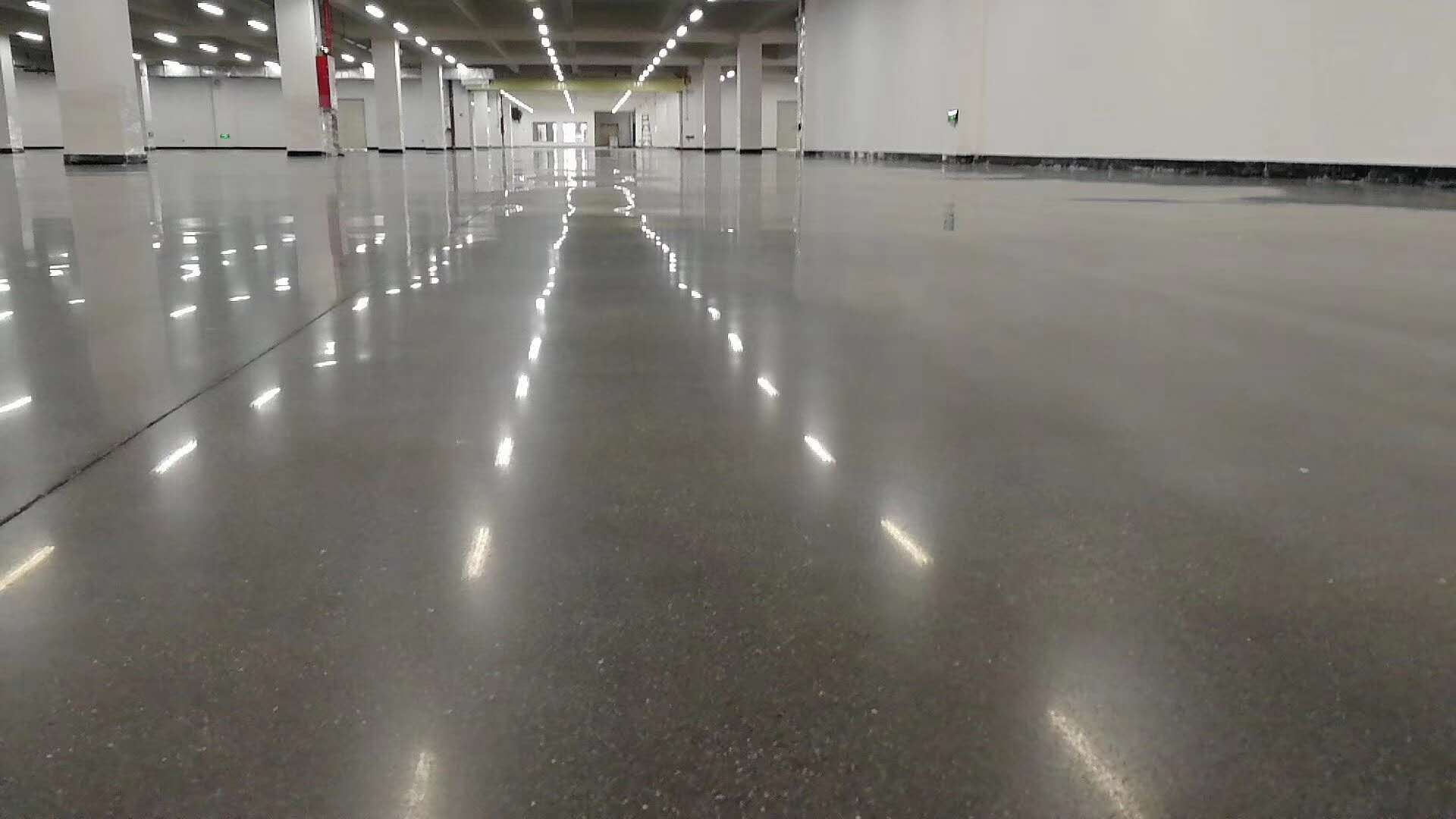 1-2104301P42b09.jpg